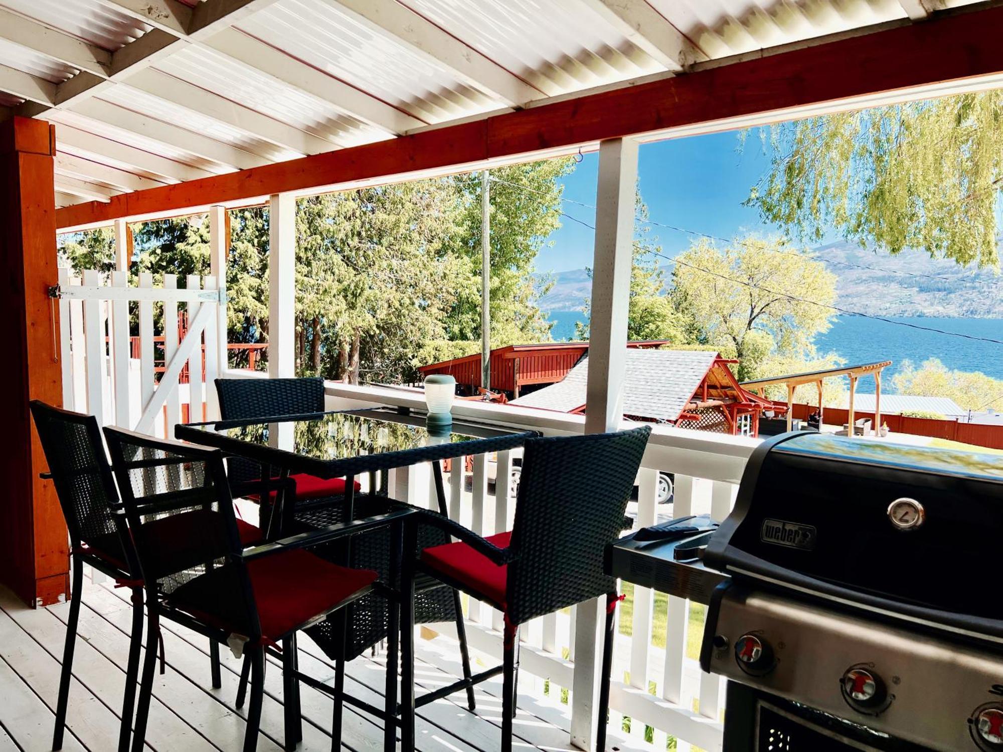 Peachland Beach Resort Exterior foto